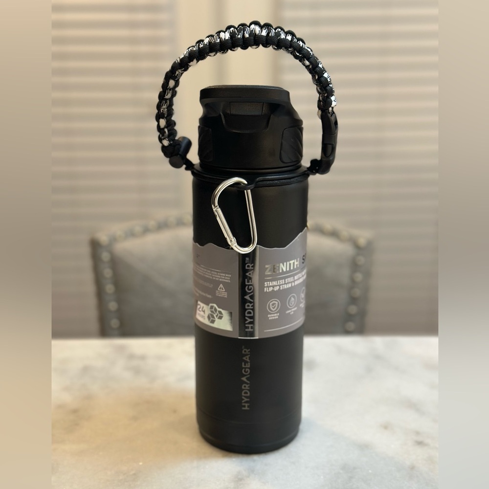 Brand New Zenith Stainless Steel Flip Up Straw Paracord Handle Tumbler - 32oz